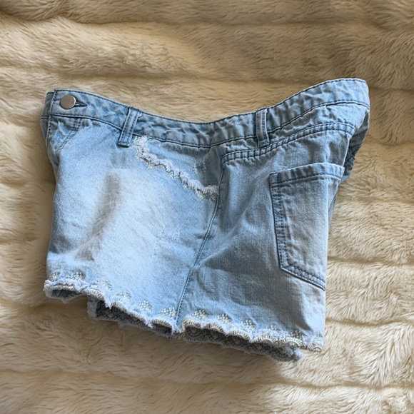 Low rise denim jean shorts with embroidered detailing 12 - Picture 2 of 11
